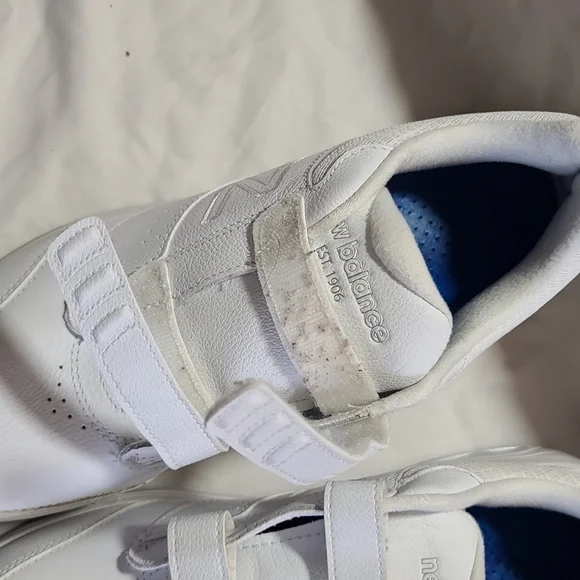 New Balance Orthodontic style shoe 938v3 size 11 - Picture 3 of 12